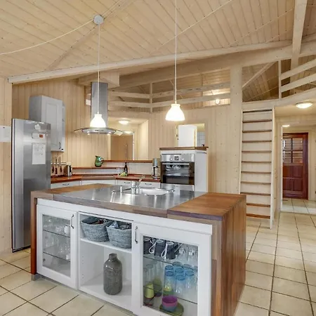 Дом отдыха Pet Friendly In With Wifi